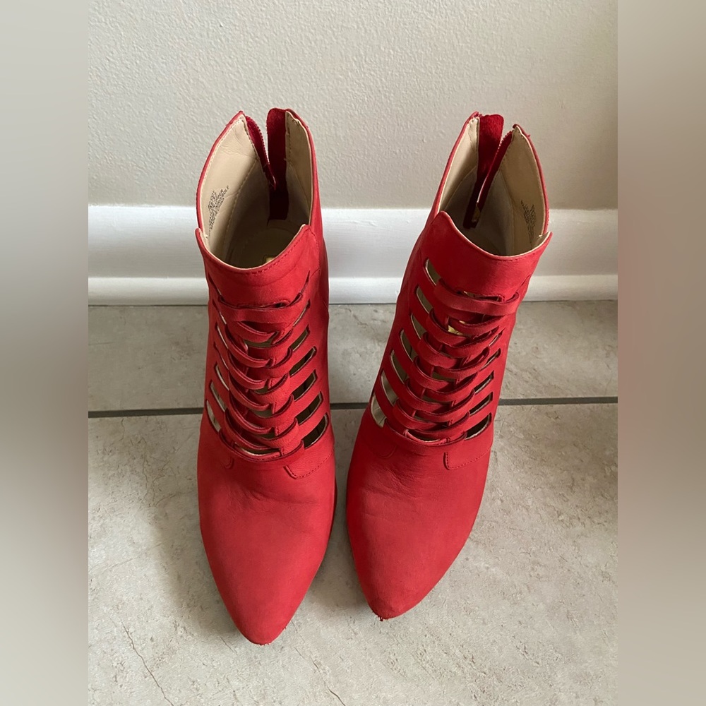 BCBG Red Booties - Picture 4 of 5